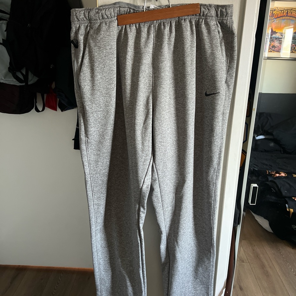 Nike Gray Sweatpants Elastic Waistband Cotton Blend